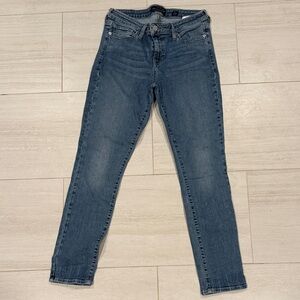 Lucky Brand Classic Blue Women's Jeans size 8/29
